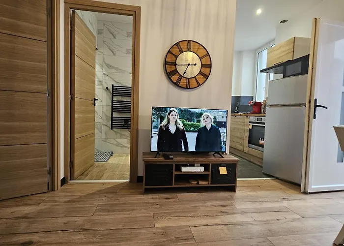 Maisonnette Tout Confort Parking Prive