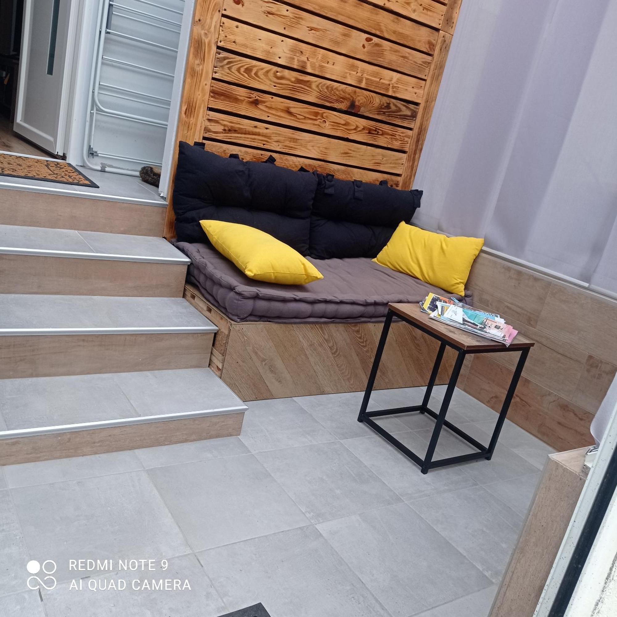 Maisonnette Confort Parking Prive Hébergement de vacances *